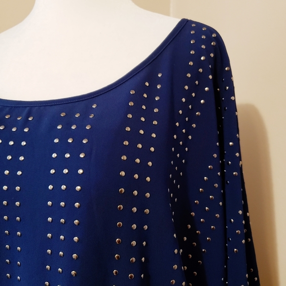 STUNNING DRAPING OVERSIZED DRESS studded - Picture 3 of 11